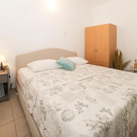 Apartments Vala Betina  Exterior photo