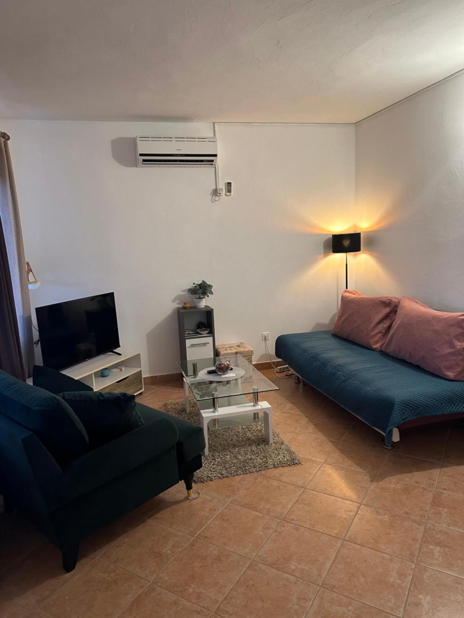Apartment Vala *